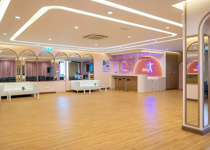 Rama 3* Bangkok